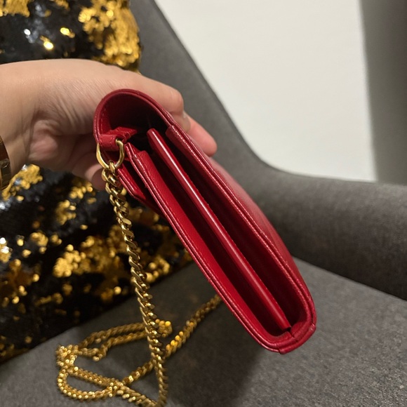 Yves Saint Laurent Red Chevron Leather Wallet on Chain - Picture 6 of 13
